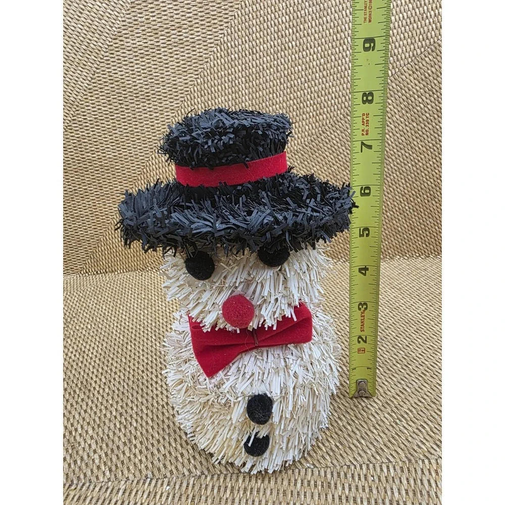 The Unbranded Brand careful fast snowman